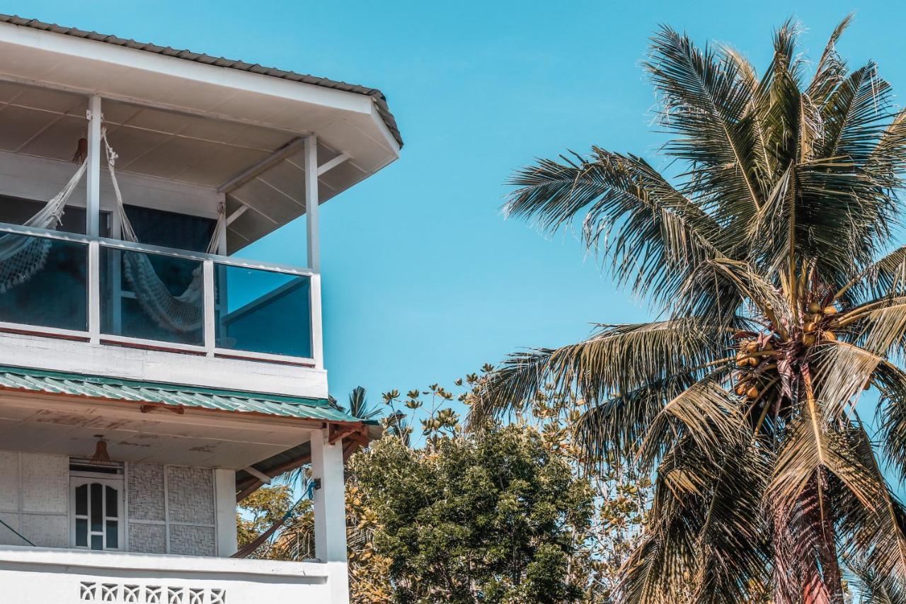 Nias Surf Stay Lagudri Kültér fotó
